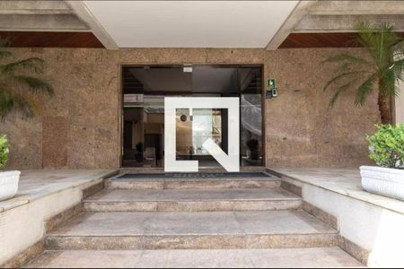 Casa de condomínio à venda com 134m², 3 quartos e 2 vagas Casa de condomínio à venda com 134m², 3 quartos e 2 vagasHall de entrada