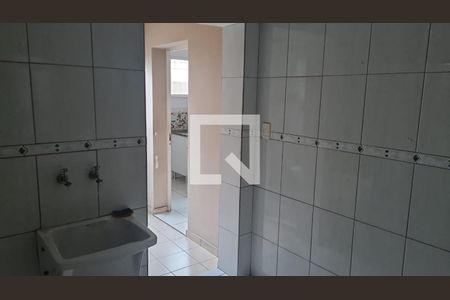 Casa à venda com 120m², 3 quartos e sem vaga Casa à venda com 120m², 3 quartos e sem vagaCozinha