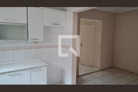 Casa à venda com 120m², 3 quartos e sem vaga Casa à venda com 120m², 3 quartos e sem vagaCozinha