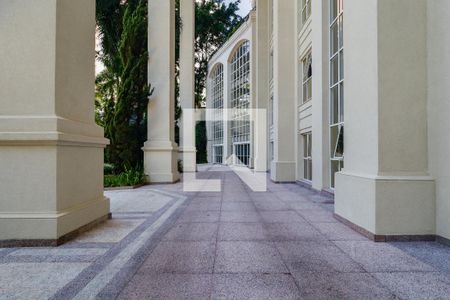 Apartamento à venda com 368m², 4 quartos e 5 vagas Apartamento à venda com 368m², 4 quartos e 5 vagasÁrea comum