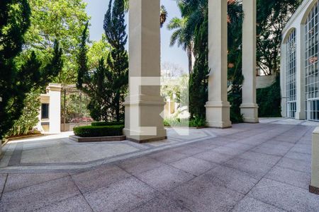 Apartamento à venda com 368m², 4 quartos e 5 vagas Apartamento à venda com 368m², 4 quartos e 5 vagasÁrea comum