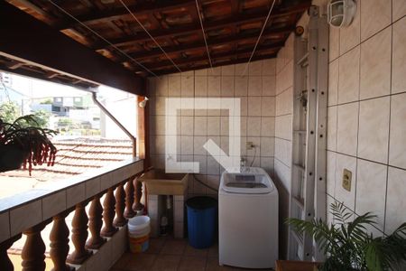 Casa à venda com 161m², 3 quartos e 2 vagasÁrea de Serviço