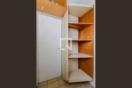 Apartamento à venda com 64m², 2 quartos e 1 vaga Apartamento à venda com 64m², 2 quartos e 1 vagaÁrea de Serviço