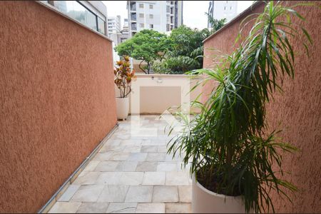 Apartamento à venda com 73m², 3 quartos e 2 vagasEntrada