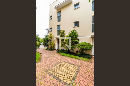 Casa de condomínio à venda com 142m², 3 quartos e 2 vagasFachada