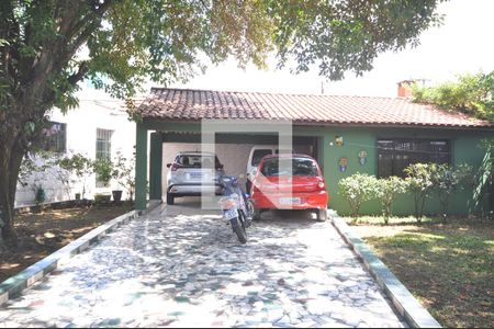 Casa à venda com 712m², 5 quartos e 6 vagasGaragem