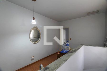 Casa à venda com 200m², 4 quartos e 2 vagas Casa à venda com 200m², 4 quartos e 2 vagasCorredor dos Quartos