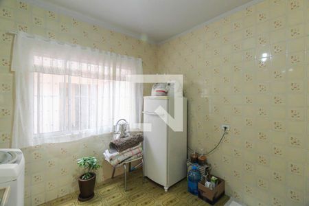 Casa à venda com 200m², 4 quartos e 2 vagas Casa à venda com 200m², 4 quartos e 2 vagasÁrea de Serviço