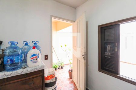 Casa à venda com 200m², 4 quartos e 2 vagas Casa à venda com 200m², 4 quartos e 2 vagasQuarto de Serviço