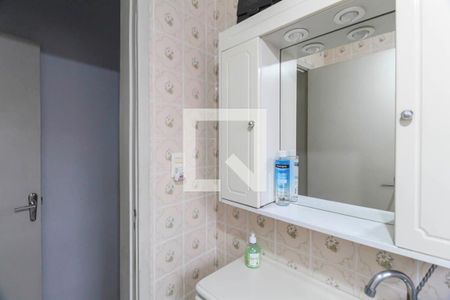 Casa à venda com 200m², 4 quartos e 2 vagas Casa à venda com 200m², 4 quartos e 2 vagasBanheiro da Suíte