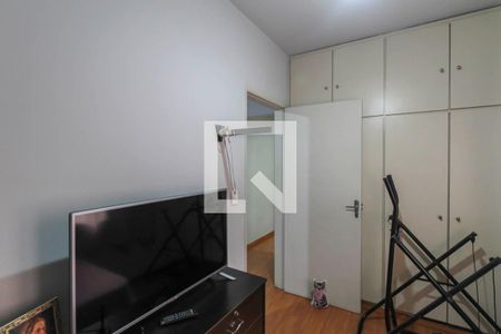 Casa à venda com 200m², 4 quartos e 2 vagas Casa à venda com 200m², 4 quartos e 2 vagasQuarto 2