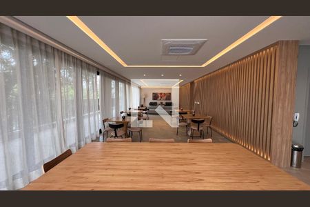 Apartamento à venda com 127m², 3 quartos e 2 vagas Apartamento à venda com 127m², 3 quartos e 2 vagasSalão de Festas