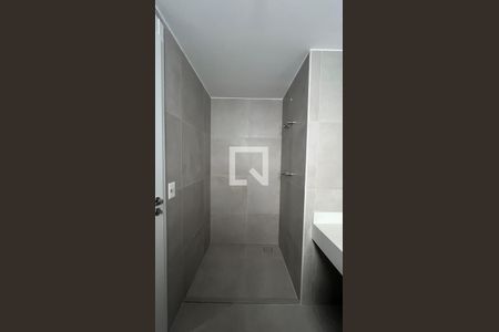 Apartamento à venda com 127m², 3 quartos e 2 vagas Apartamento à venda com 127m², 3 quartos e 2 vagasBanheiro da Suíte 1