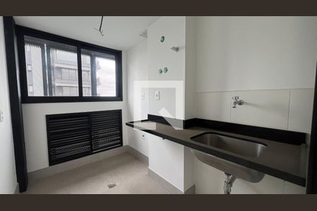 Apartamento à venda com 127m², 3 quartos e 2 vagas Apartamento à venda com 127m², 3 quartos e 2 vagasÁrea de Serviço