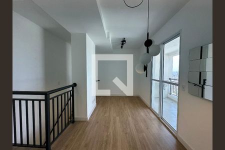 Sala de apartamento para alugar com 2 quartos, 69m² em Jardim Tupanci, Barueri