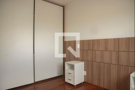 Apartamento à venda com 132m², 4 quartos e 4 vagasSuíte 2
