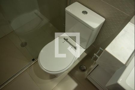 Apartamento à venda com 132m², 4 quartos e 4 vagasBanheiro da Suíte 2