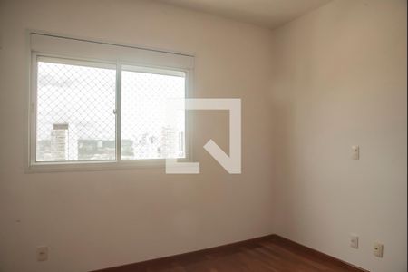 Apartamento à venda com 132m², 4 quartos e 4 vagasQuarto 2