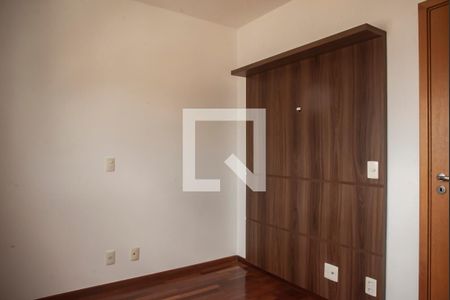 Apartamento à venda com 132m², 4 quartos e 4 vagasQuarto 2
