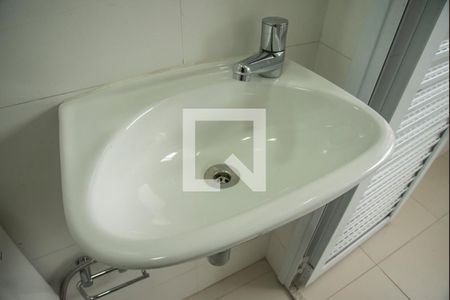 Apartamento à venda com 132m², 4 quartos e 4 vagasBanheiro de Serviço