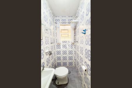 Casa à venda com 159m², 3 quartos e 2 vagasBanheiro 3