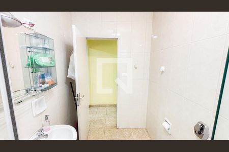 Casa à venda com 159m², 3 quartos e 2 vagasBanheiro