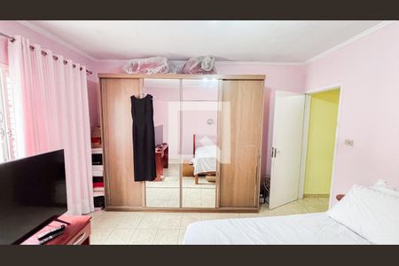 Casa à venda com 159m², 3 quartos e 2 vagasQuarto 3