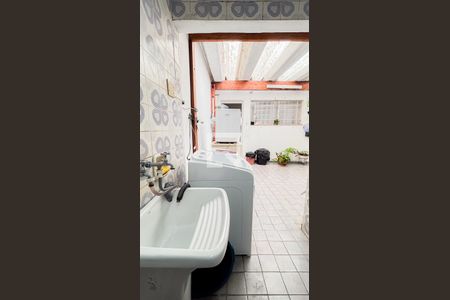 Casa à venda com 159m², 3 quartos e 2 vagasÁrea de Serviço