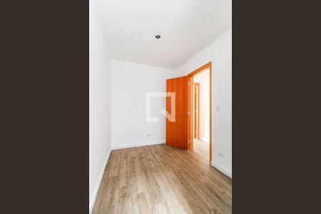 Casa à venda com 100m², 3 quartos e 2 vagas Casa à venda com 100m², 3 quartos e 2 vagasSuíte 3