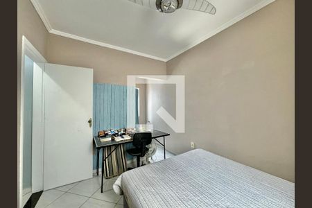 Casa de condomínio à venda com 180m², 3 quartos e 2 vagasQuarto 2