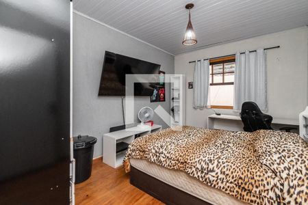 Casa à venda com 240m², 4 quartos e 3 vagas