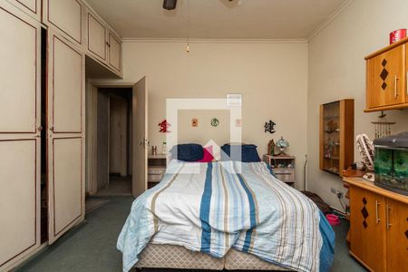 Casa à venda com 240m², 4 quartos e 3 vagas