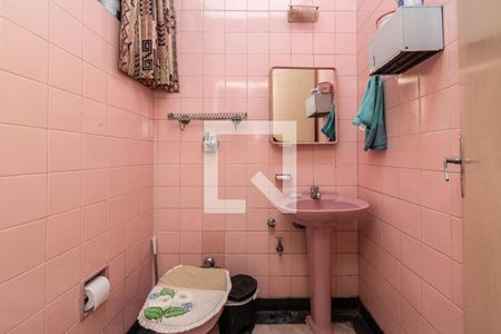 Casa à venda com 240m², 4 quartos e 3 vagas