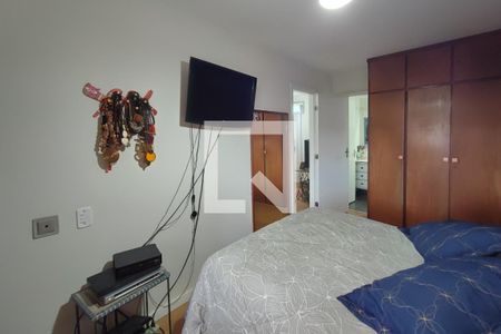 Apartamento à venda com 111m², 3 quartos e 2 vagas Apartamento à venda com 111m², 3 quartos e 2 vagasQuarto Suíte