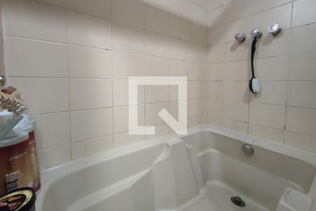 Apartamento à venda com 111m², 3 quartos e 2 vagas Apartamento à venda com 111m², 3 quartos e 2 vagasBanheiro Suíte