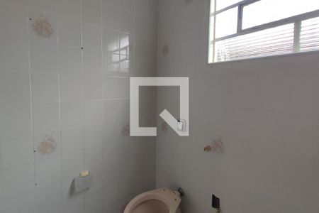 Casa à venda com 120m², 3 quartos e 1 vagaBanheiro