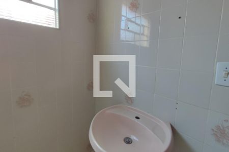 Casa à venda com 120m², 3 quartos e 1 vagaBanheiro