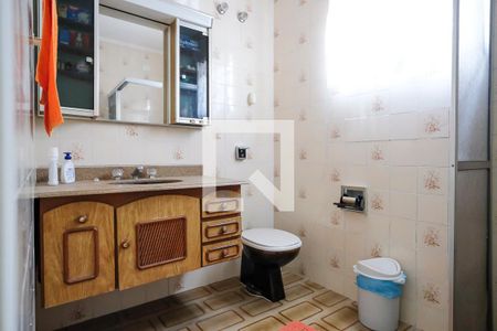 Casa à venda com 256m², 4 quartos e 6 vagasBanheiro suíte