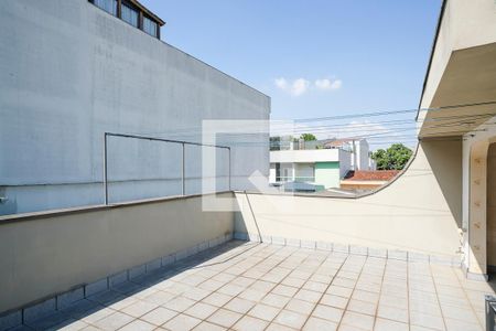 Casa à venda com 256m², 4 quartos e 6 vagasQuintal
