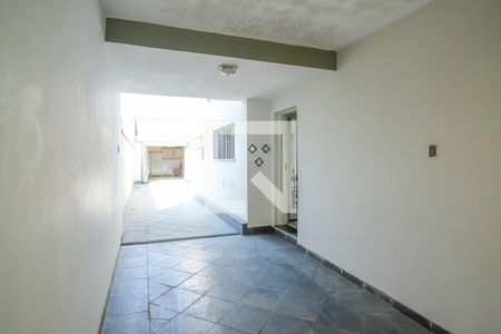 Casa à venda com 256m², 4 quartos e 6 vagasGaragem