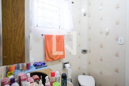 Casa à venda com 256m², 4 quartos e 6 vagasBanheiro