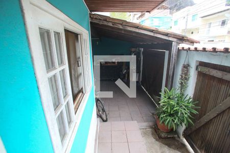 Casa de condomínio à venda com 119m², 3 quartos e 2 vagasEntrada da Casa