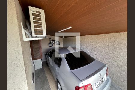 Casa à venda com 160m², 3 quartos e 2 vagas