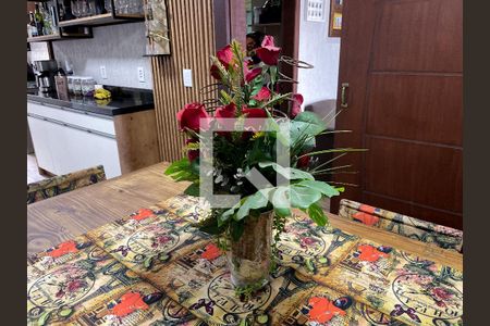 Casa à venda com 160m², 3 quartos e 2 vagas