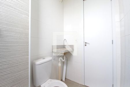 Apartamento para alugar com 90m², 2 quartos e 2 vagas Apartamento para alugar com 90m², 2 quartos e 2 vagasBanheiro da Suíte