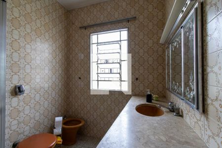 Casa à venda com 283m², 3 quartos e 1 vaga Casa à venda com 283m², 3 quartos e 1 vagaBanheiro