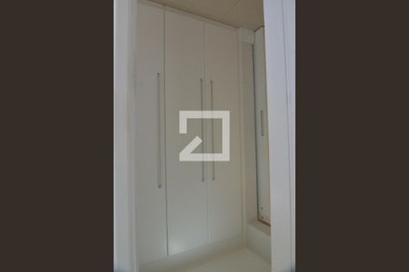 Apartamento à venda com 85m², 2 quartos e 2 vagasCorredor