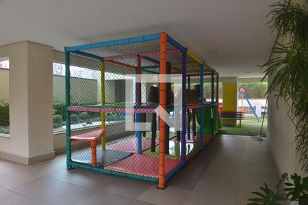 Apartamento à venda com 85m², 2 quartos e 2 vagasÁrea comum - Playground