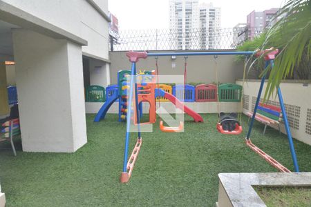 Apartamento à venda com 85m², 2 quartos e 2 vagasÁrea comum - Playground