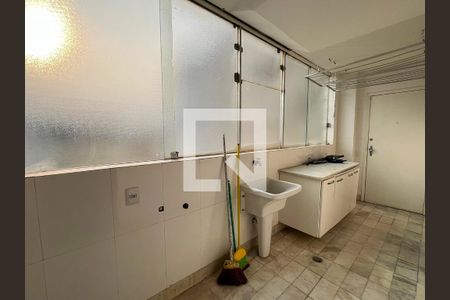 Apartamento à venda com 180m², 4 quartos e 2 vagasArea de Serviço